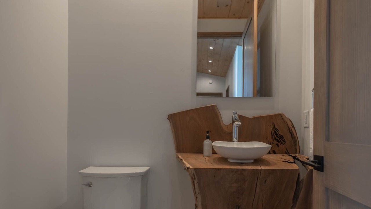Photo of Bathroom in Ridges Over the Lake