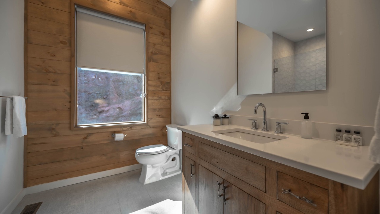 Photo of Bathroom in Ridges Over the Lake