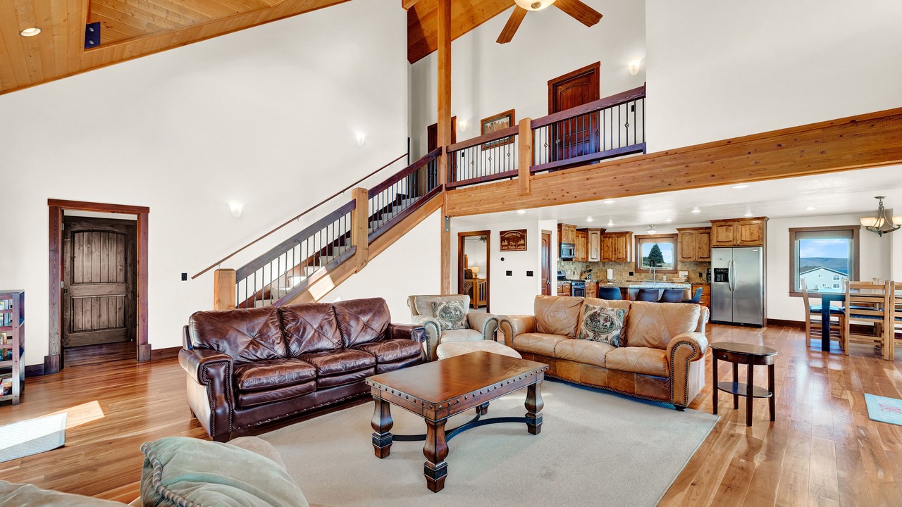 Photo of Livingroom in Harbor Village