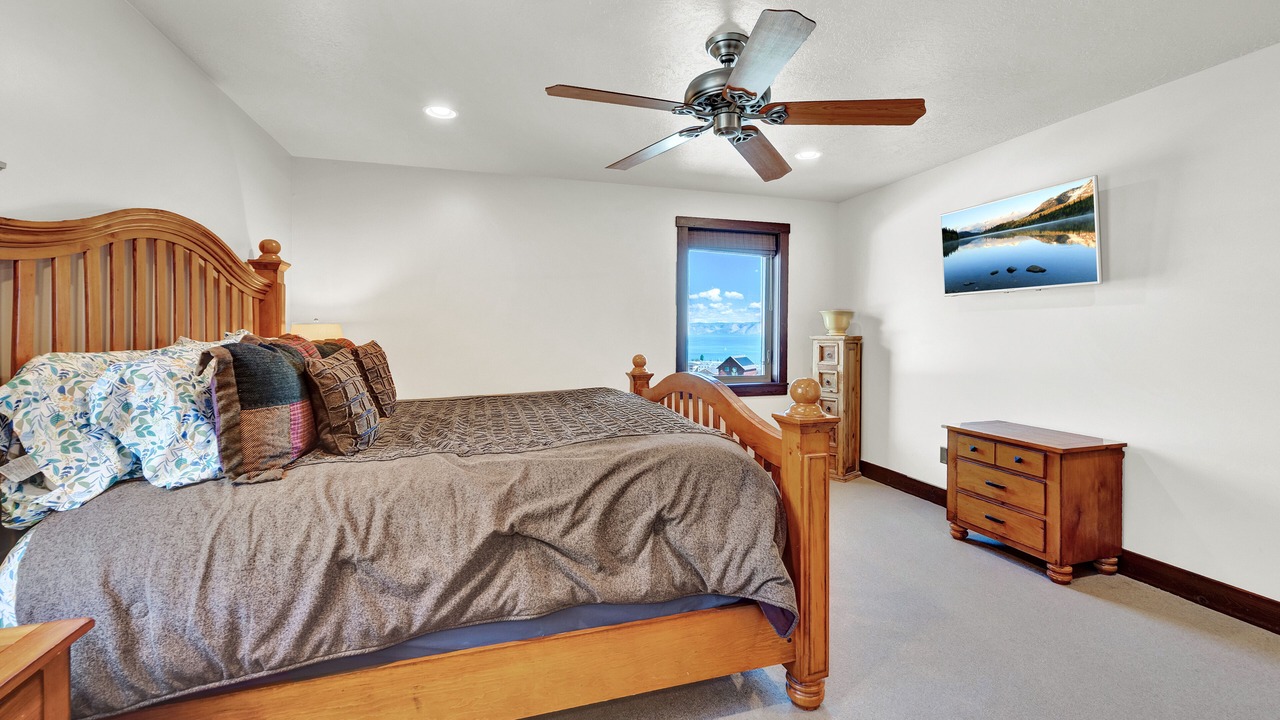 Photo of Bedroom in Harbor Village