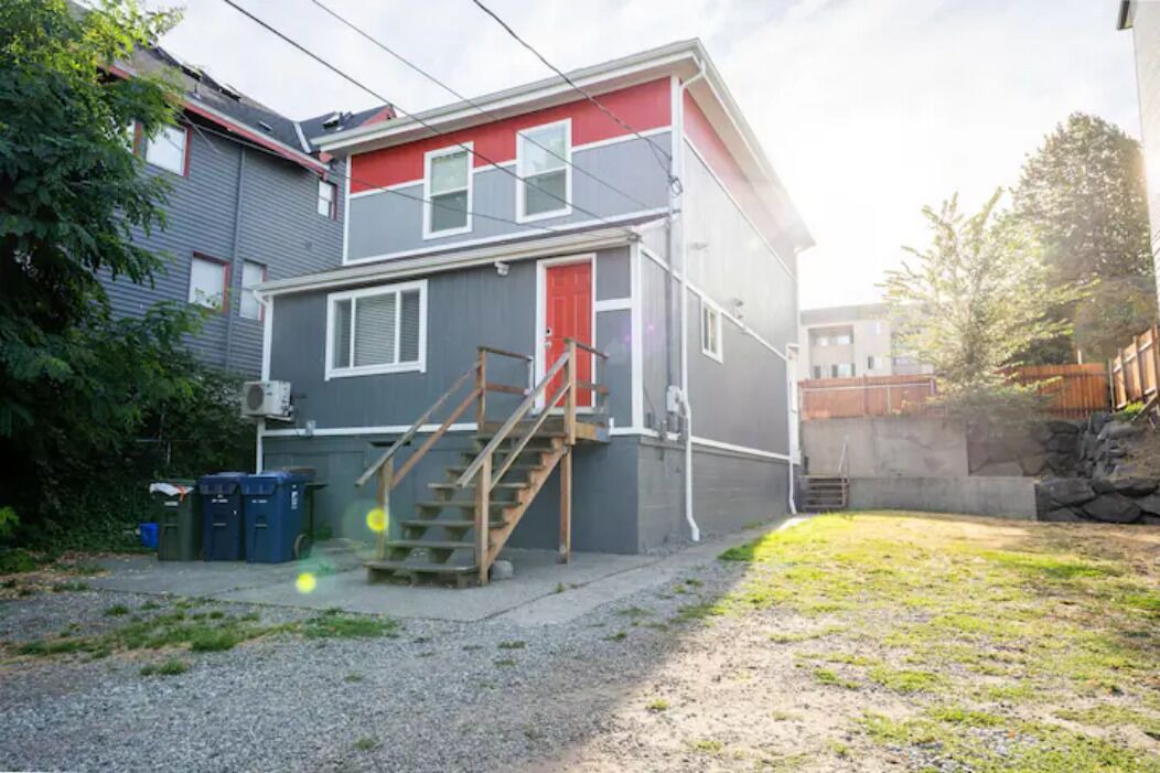 Photo of Outdoor in Hilltop
