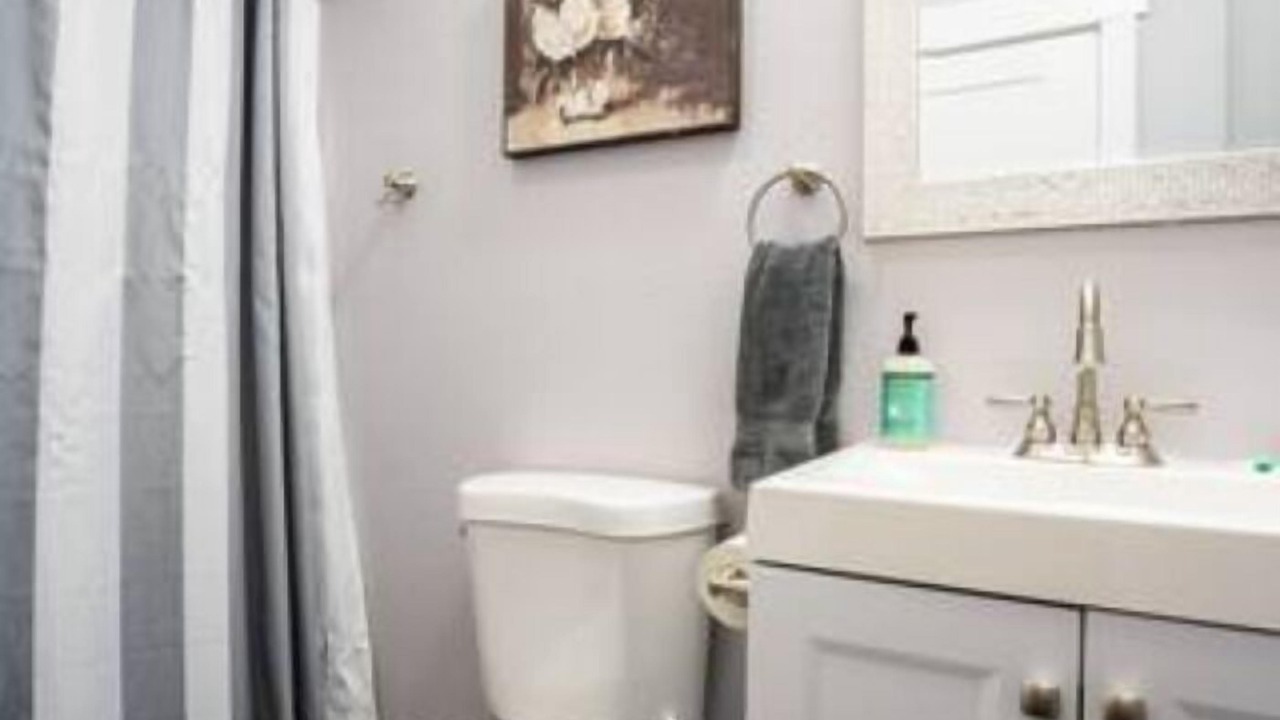 Photo of Bathroom in Hilltop