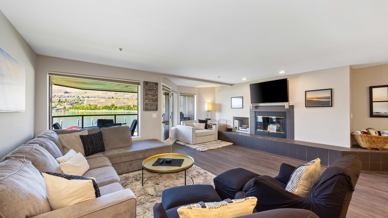 Photo of Livingroom in Chelan