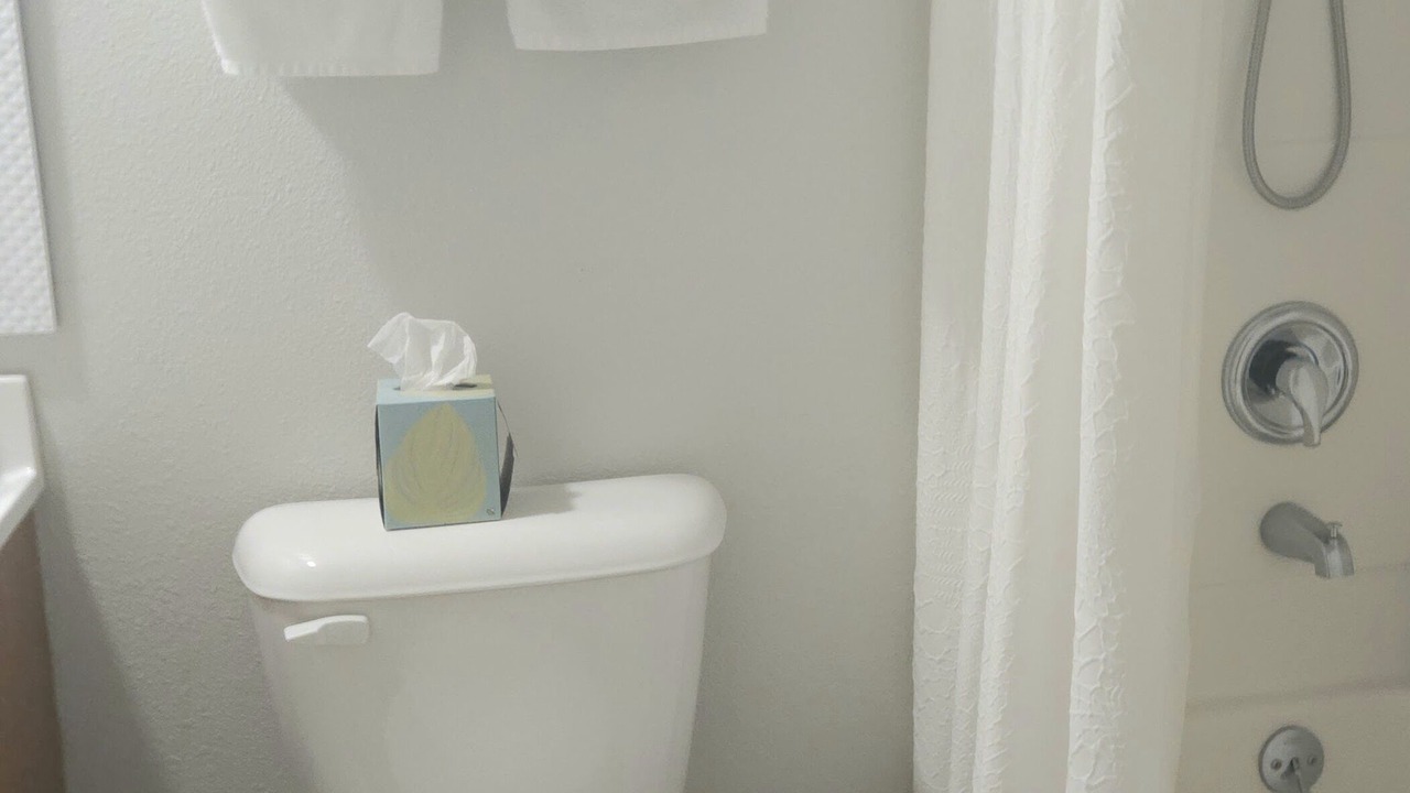 Photo of Bathroom in Roseburg