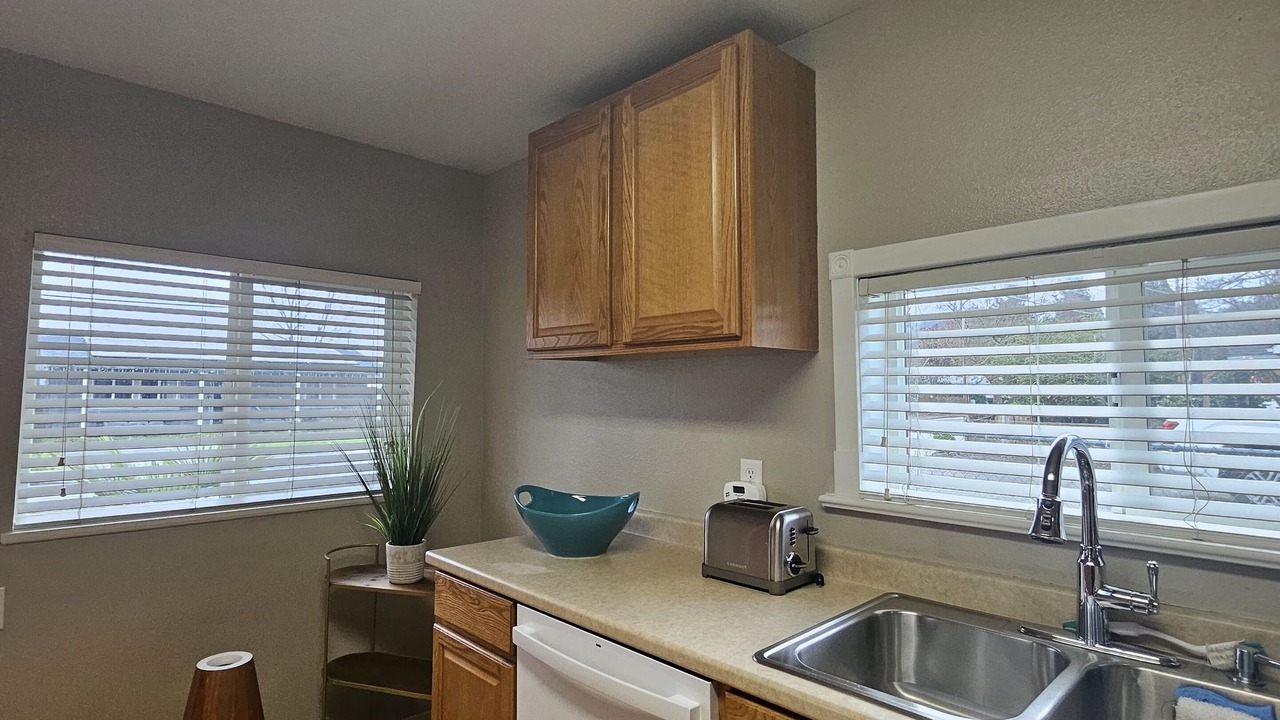 Photo of Kitchen in Roseburg