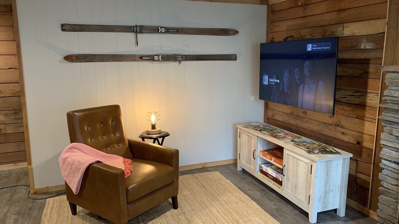 Photo of Livingroom in Packwood