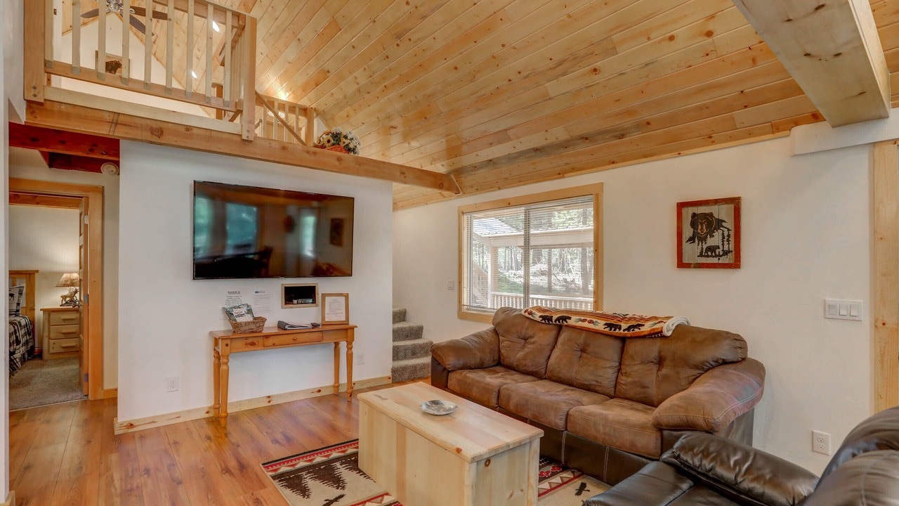 Photo of Livingroom in McCall