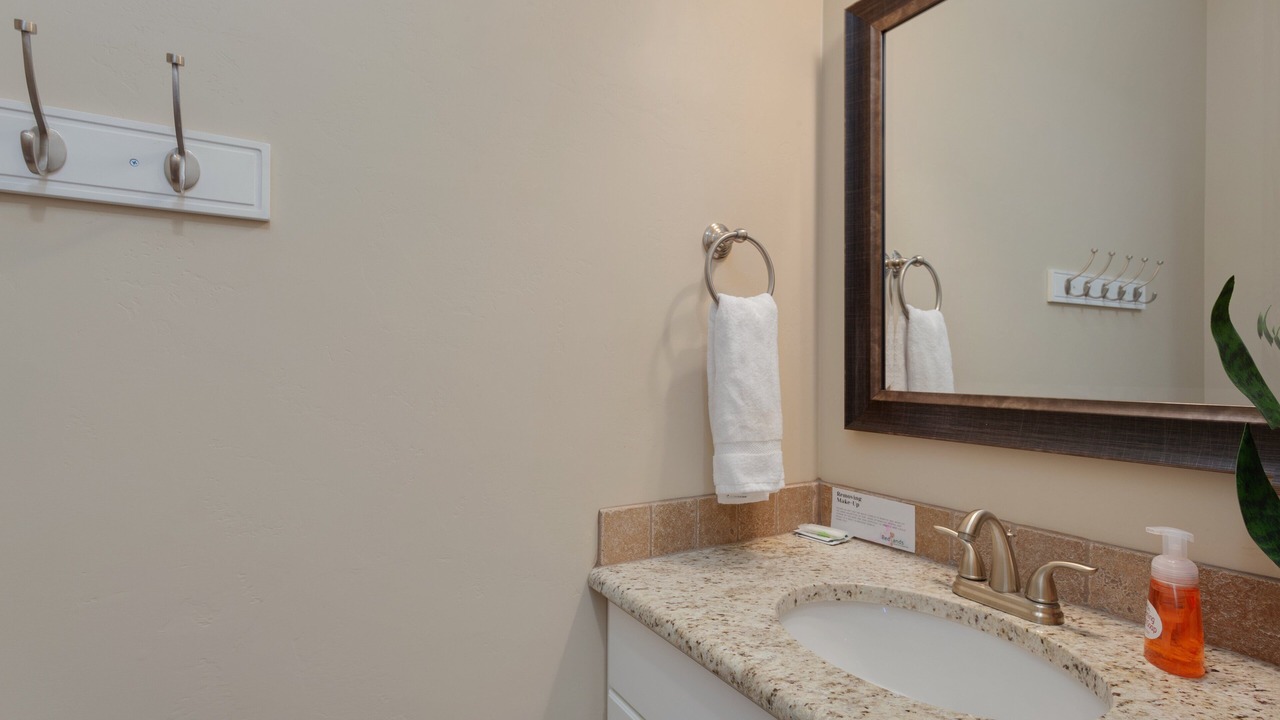 Photo of Bathroom in Hurricane