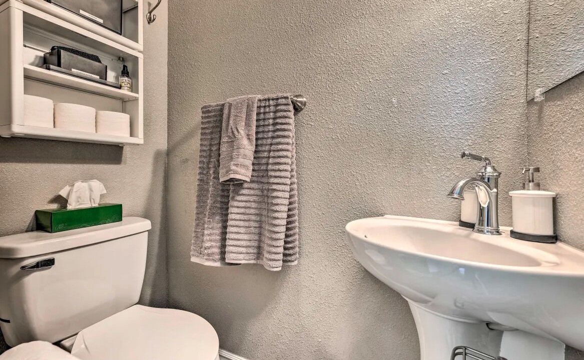 Photo of Bathroom in North End