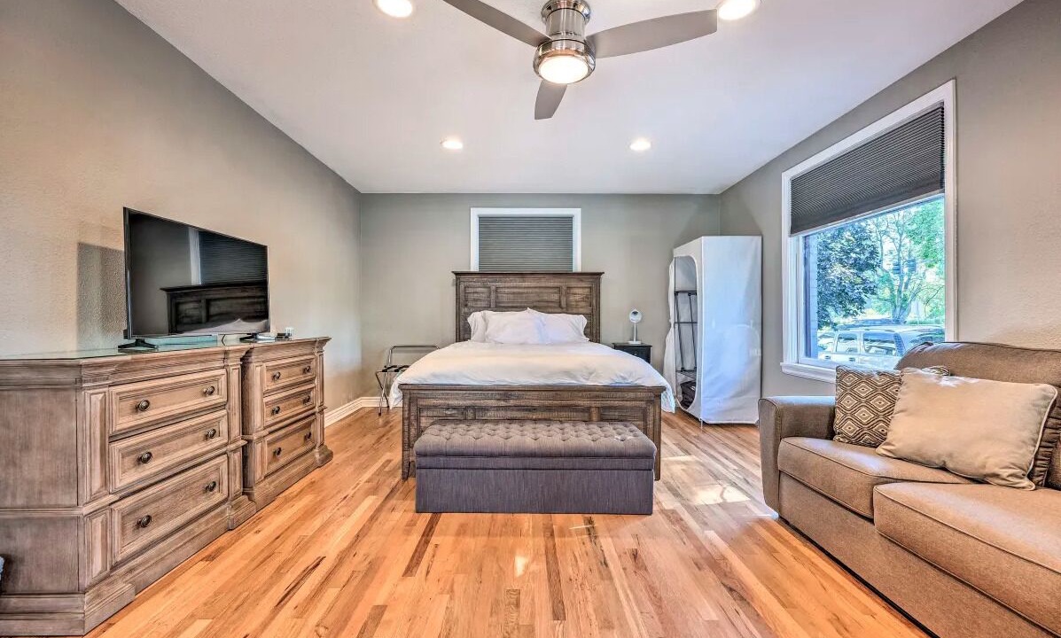 Photo of Bedroom in North End
