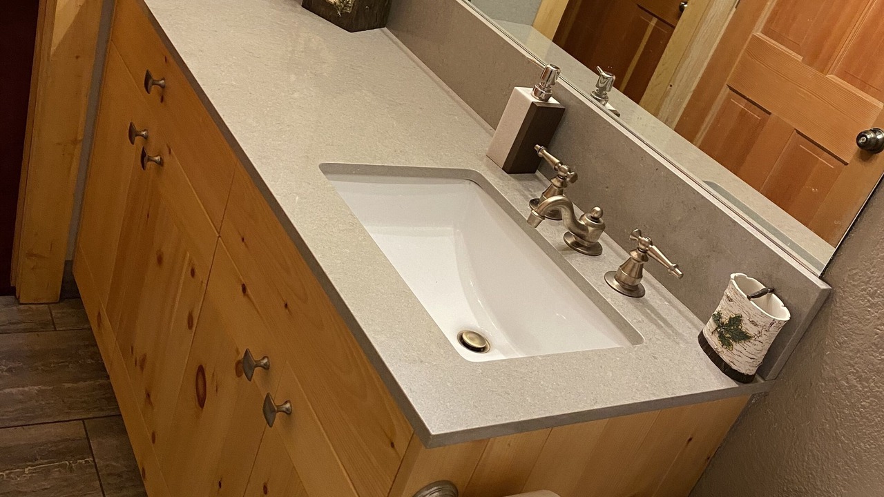 Photo of Bathroom in West Yellowstone