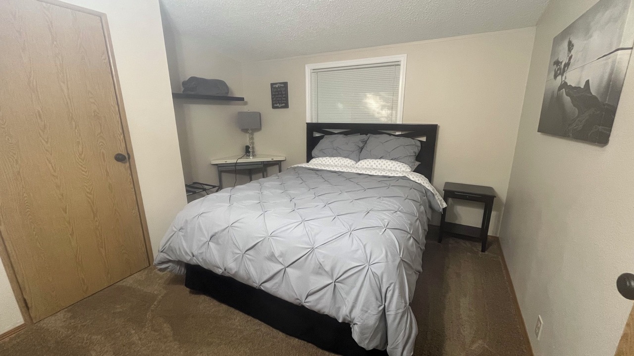 Photo of Bedroom in Hoodsport