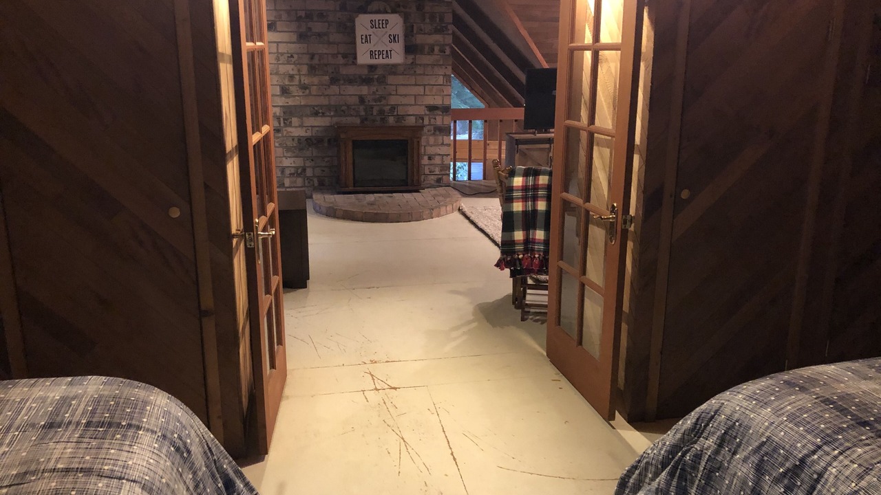 Photo of Bedroom in Greenwater