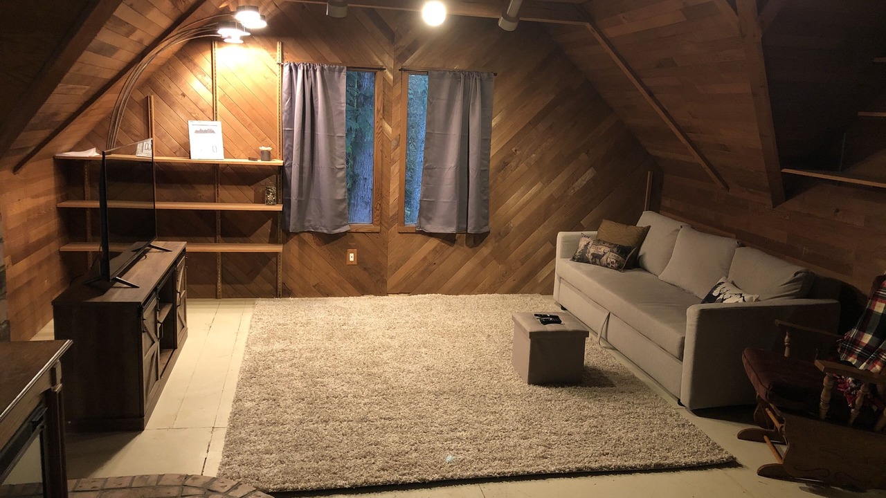 Photo of Livingroom in Greenwater