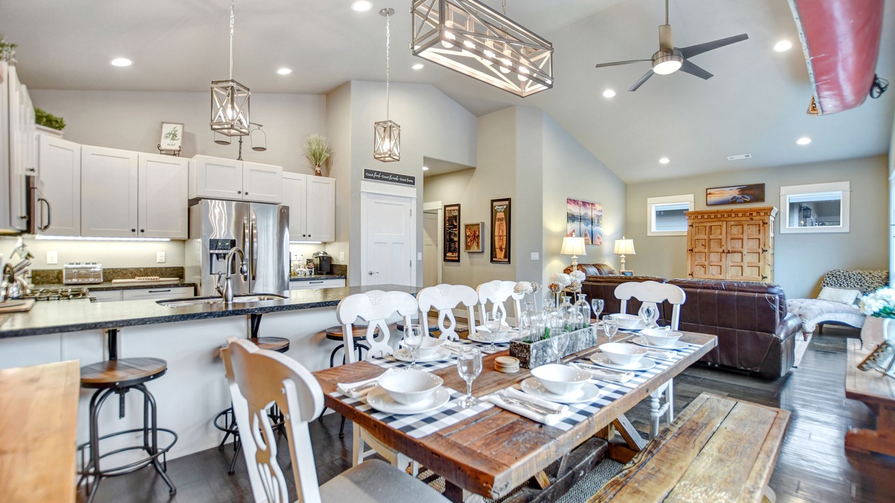 Photo of Livingroom in Gold Hill