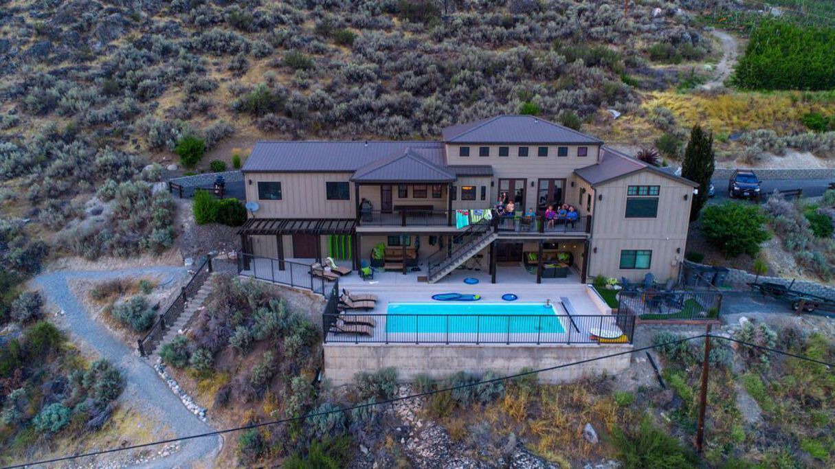 Photo of Outdoor in Manson
