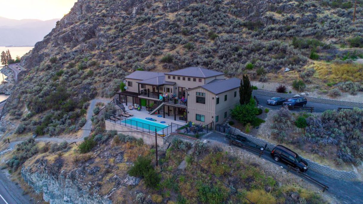Photo of Outdoor in Manson