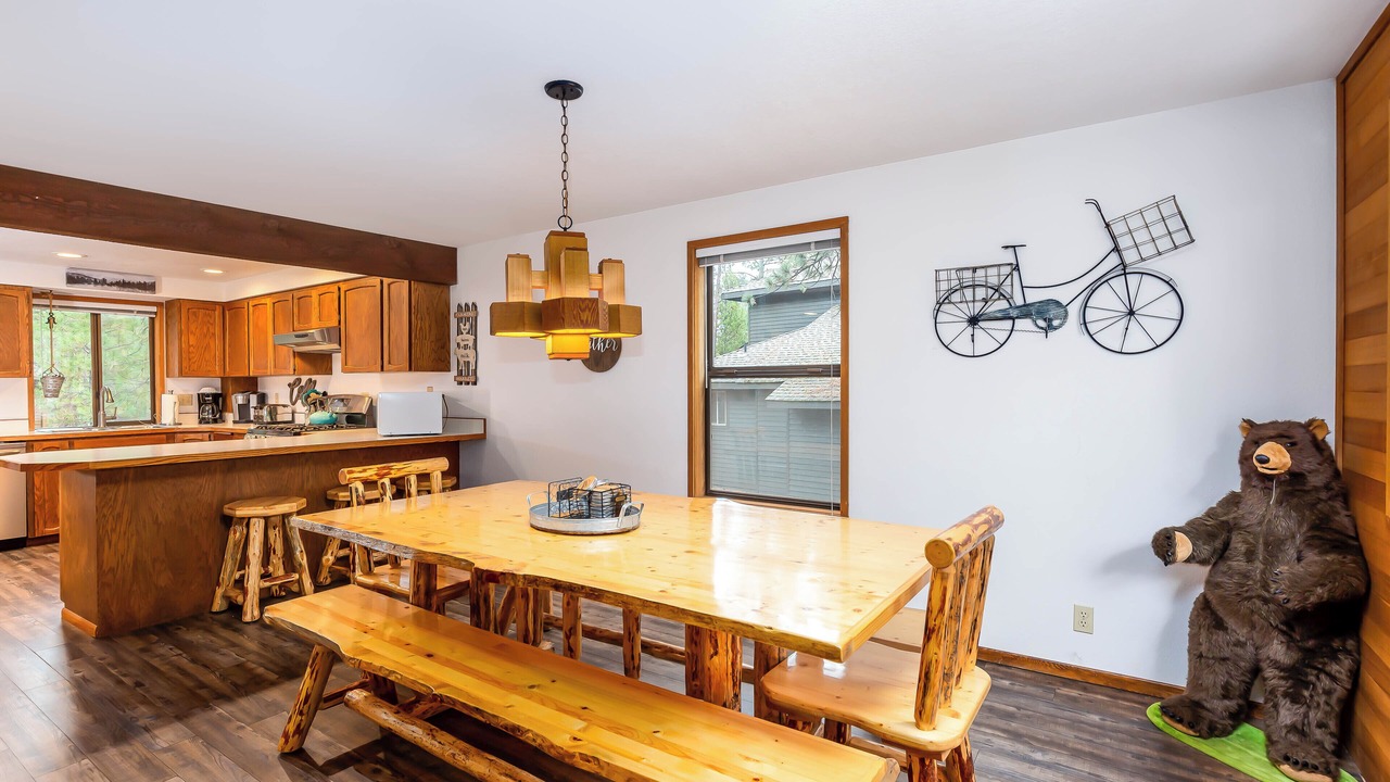 Photo of Bedroom in Sunriver