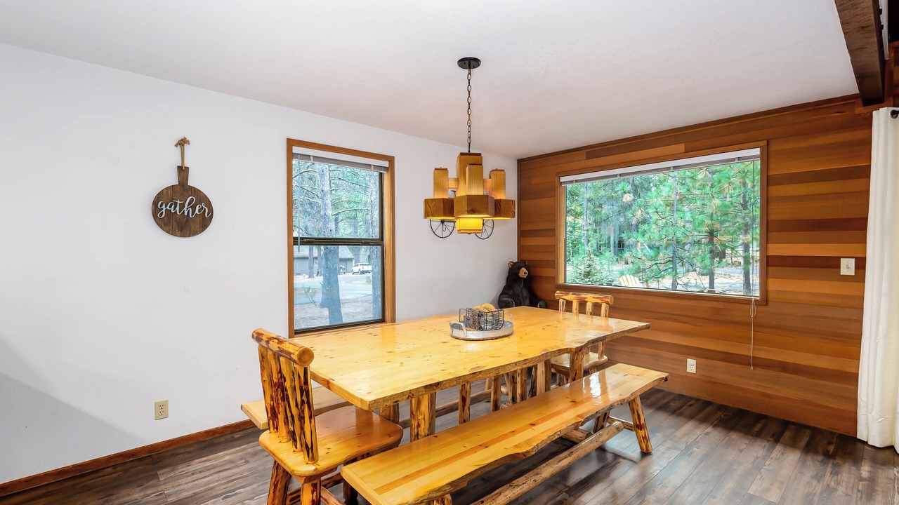 Photo of Bedroom in Sunriver