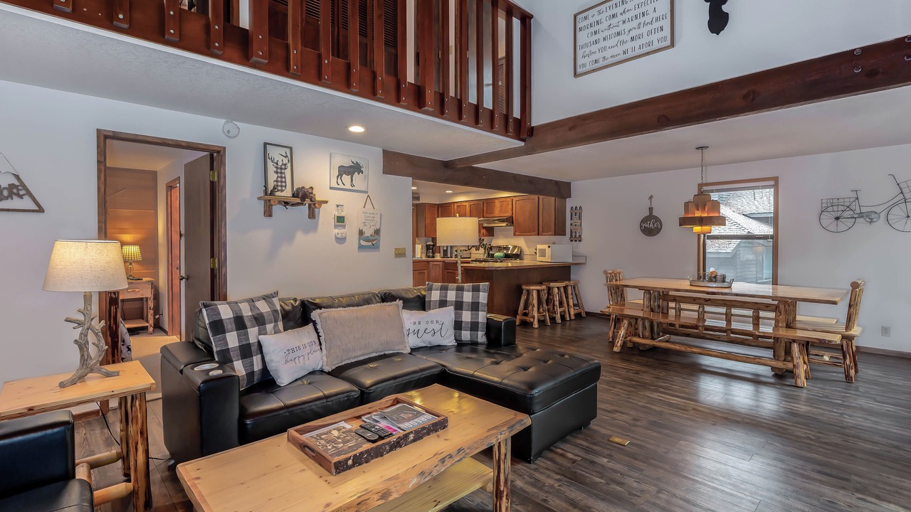 Photo of Bedroom in Sunriver