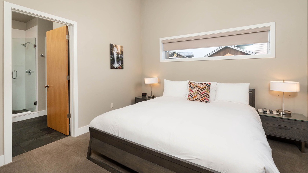 Photo of Bedroom in Bend