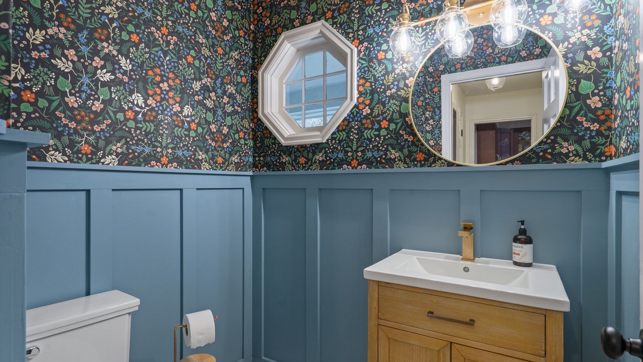 Photo of Bathroom in Lake Grove