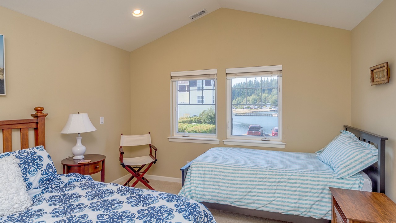 Photo of Bedroom in Port Ludlow