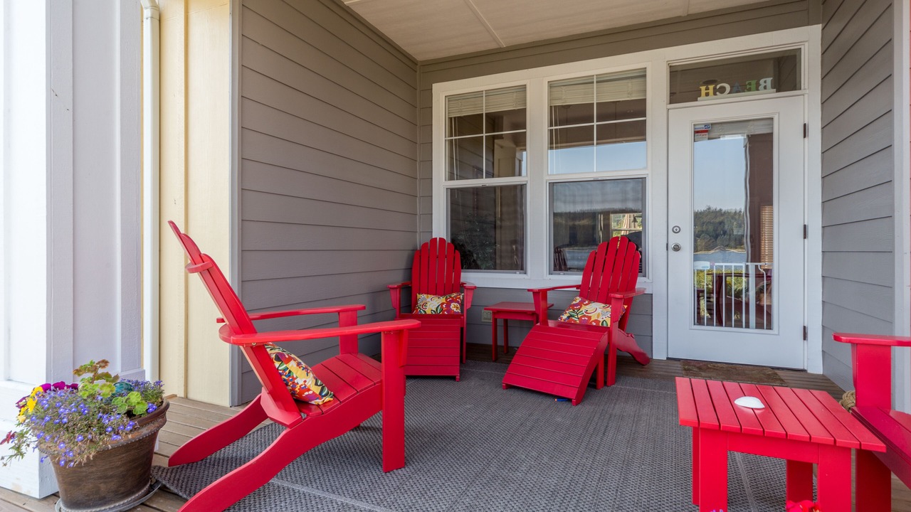 Photo of Patio Balcony in Port Ludlow