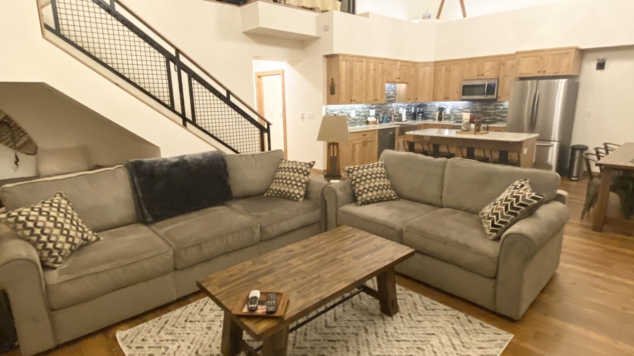 Photo of Livingroom in Government Camp