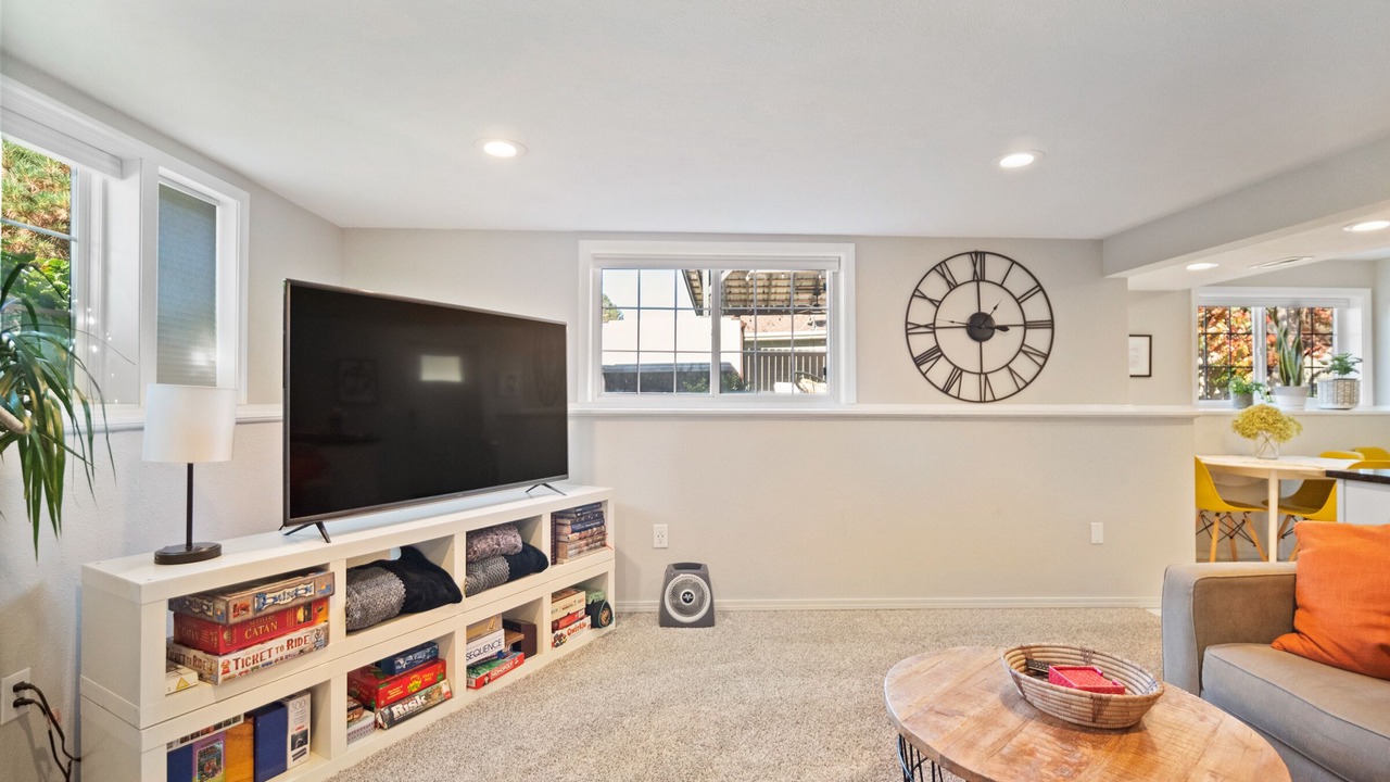Photo of Livingroom in Fairwood