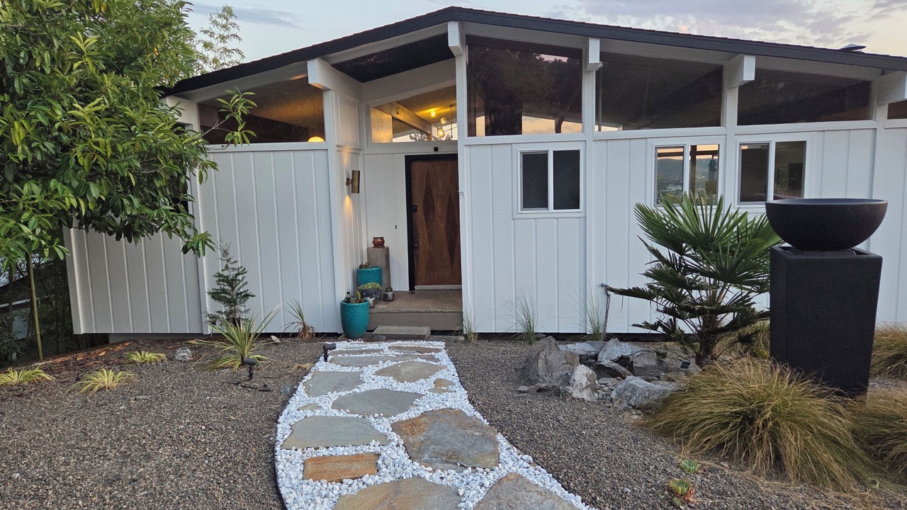 Photo of Outdoor in Roseburg