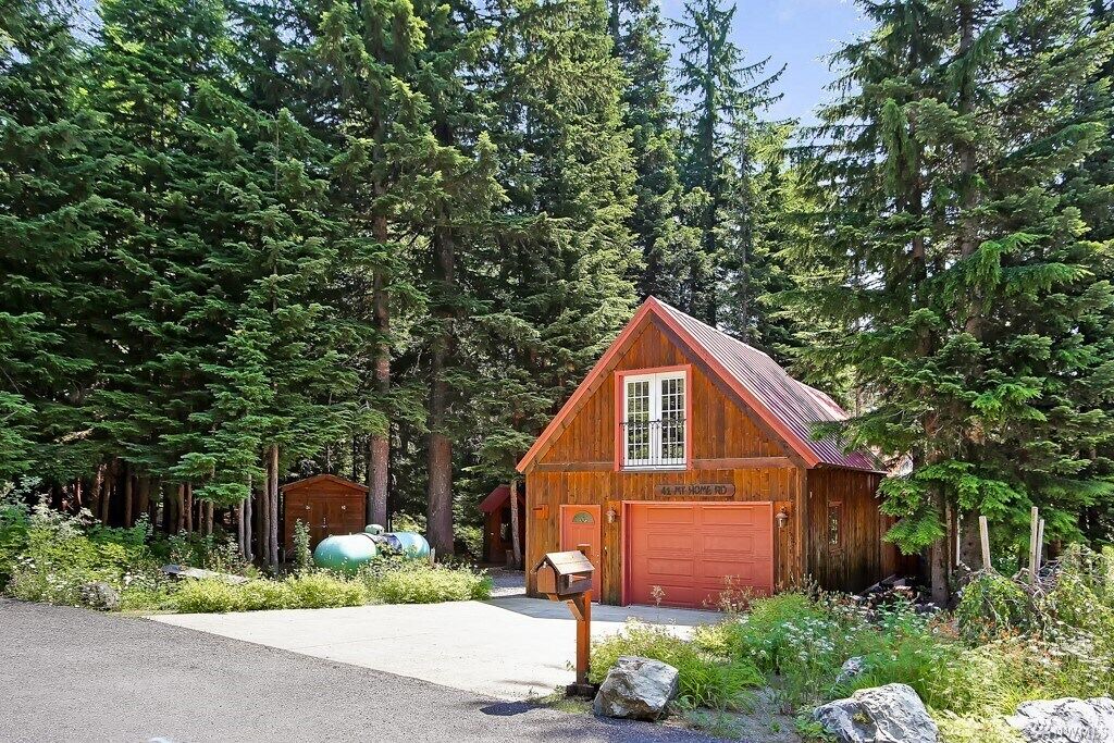 Photo of Others in Snoqualmie Pass