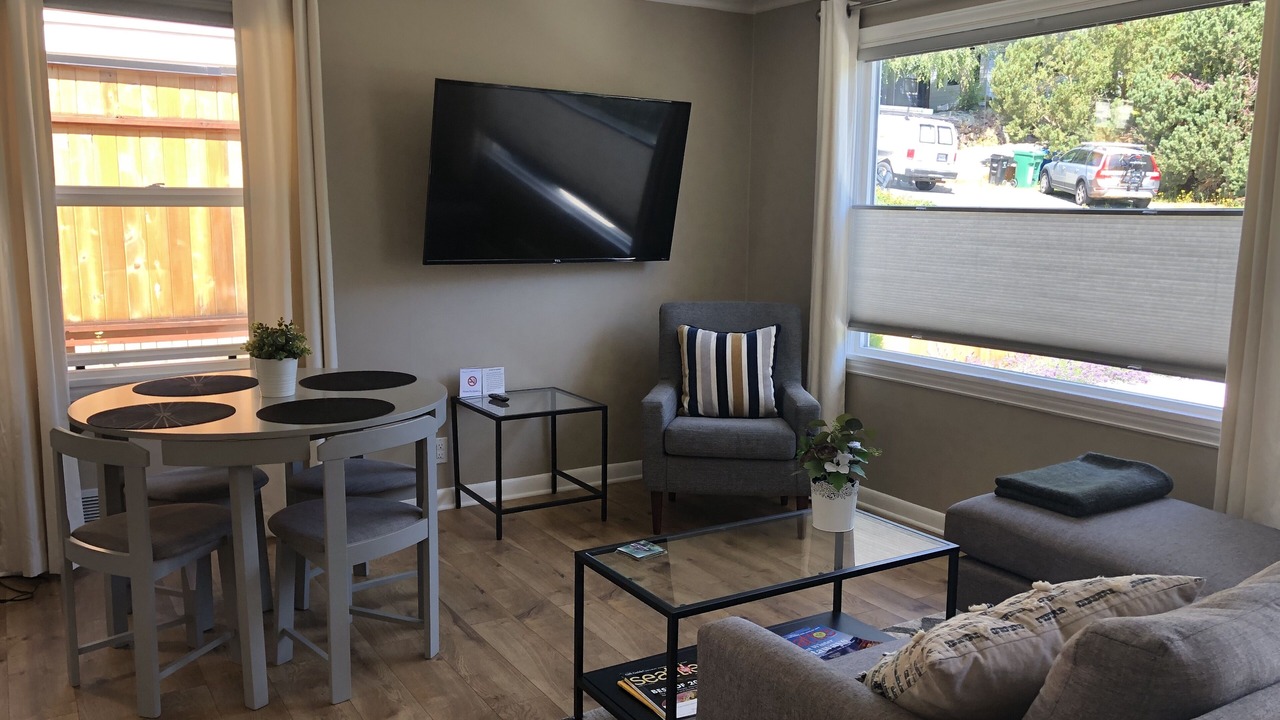 Photo of Livingroom in Crown Hill