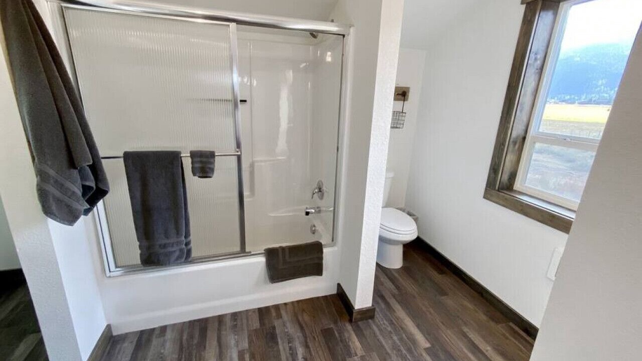 Photo of Bathroom in Donnelly