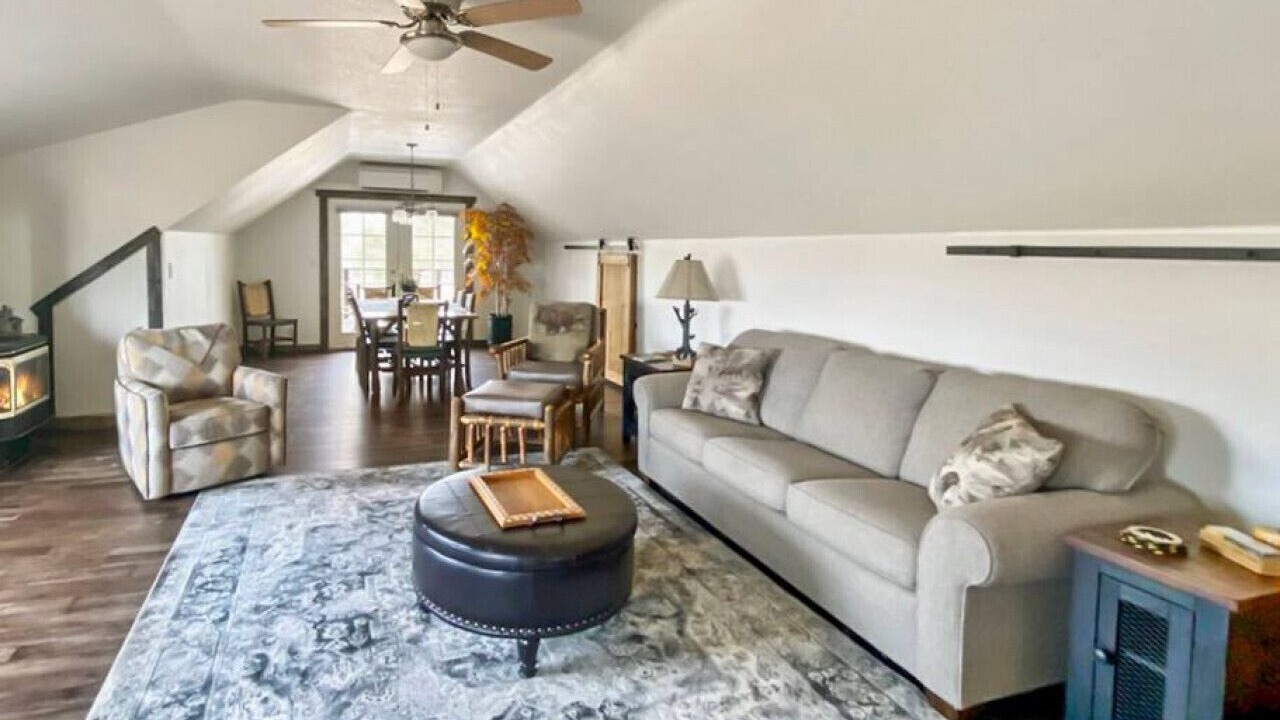 Photo of Livingroom in Donnelly
