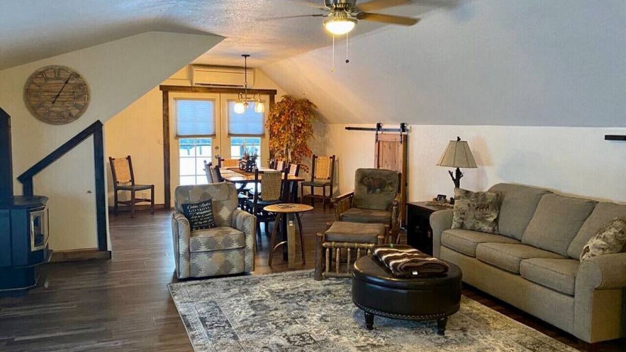 Photo of Livingroom in Donnelly