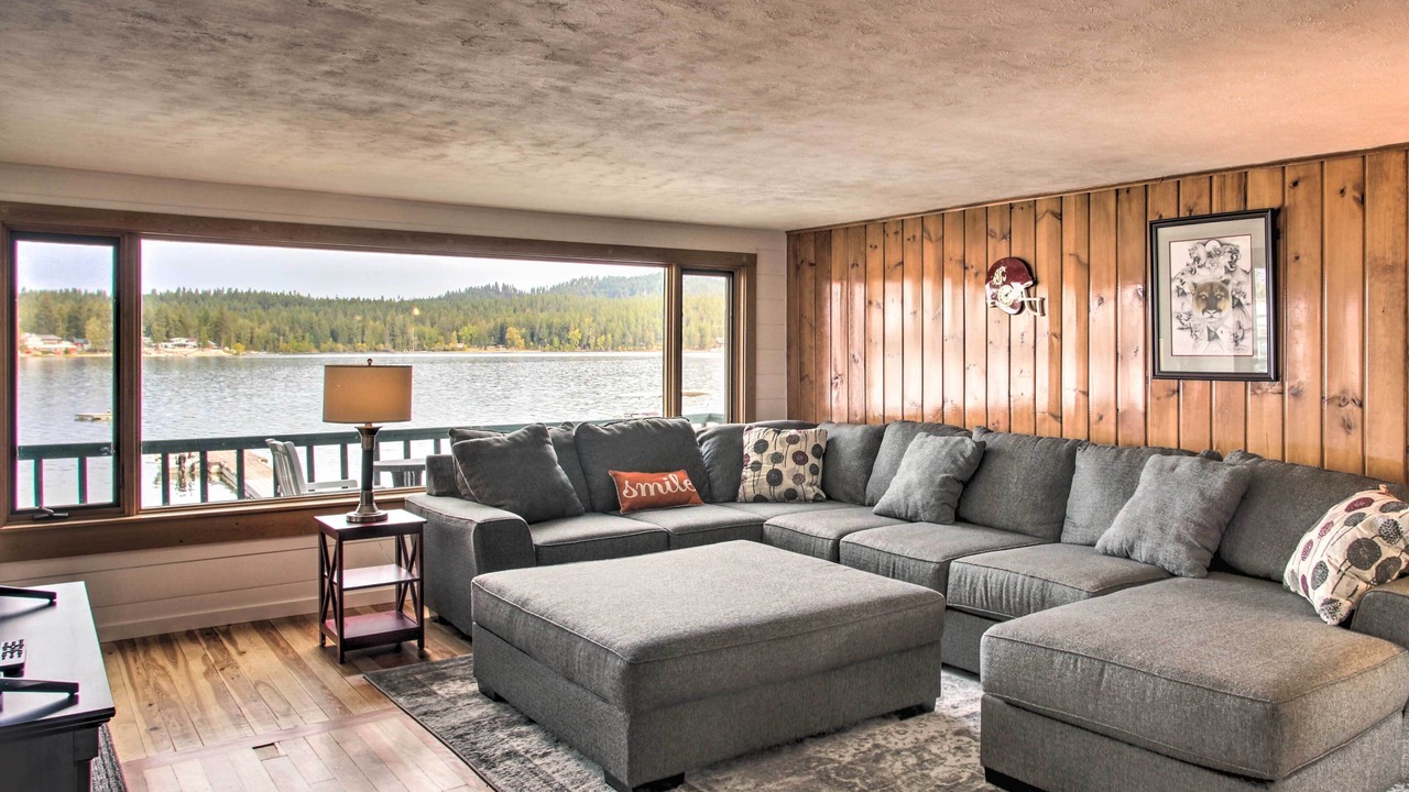 Photo of Livingroom in Diamond Lake