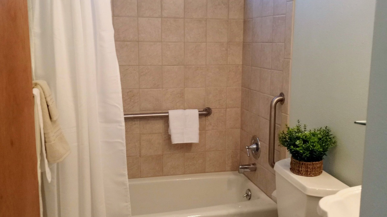 Photo of Bathroom in Hayden Lake