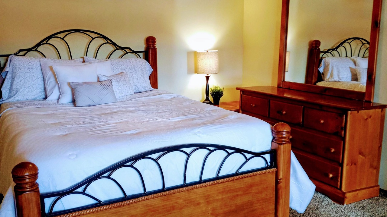 Photo of Bedroom in Hayden Lake