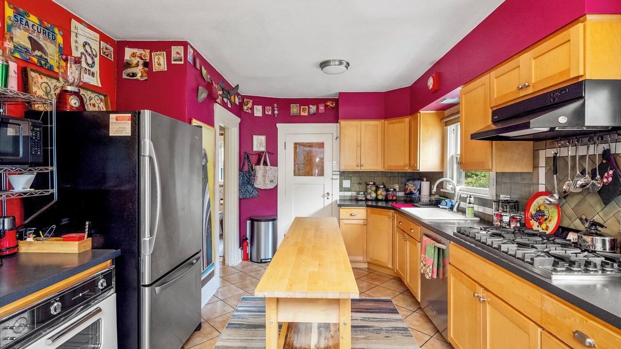 Photo of Kitchen in Roseway