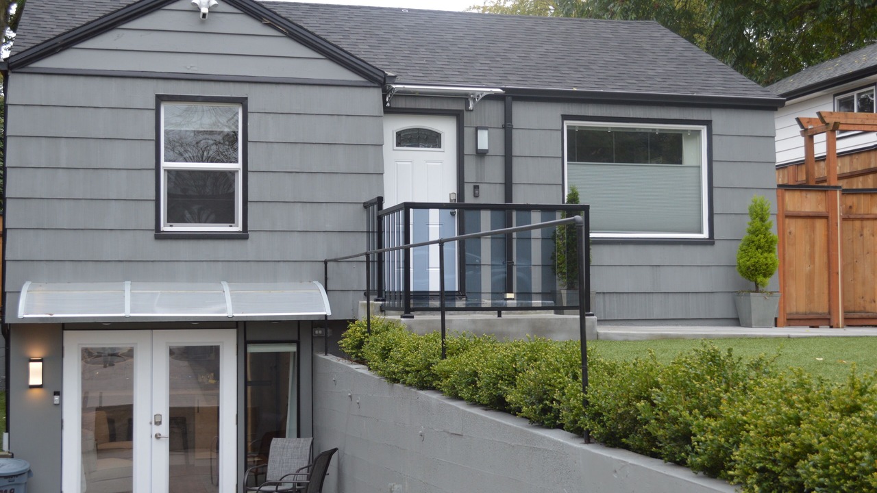 Photo of Outdoor in Crown Hill