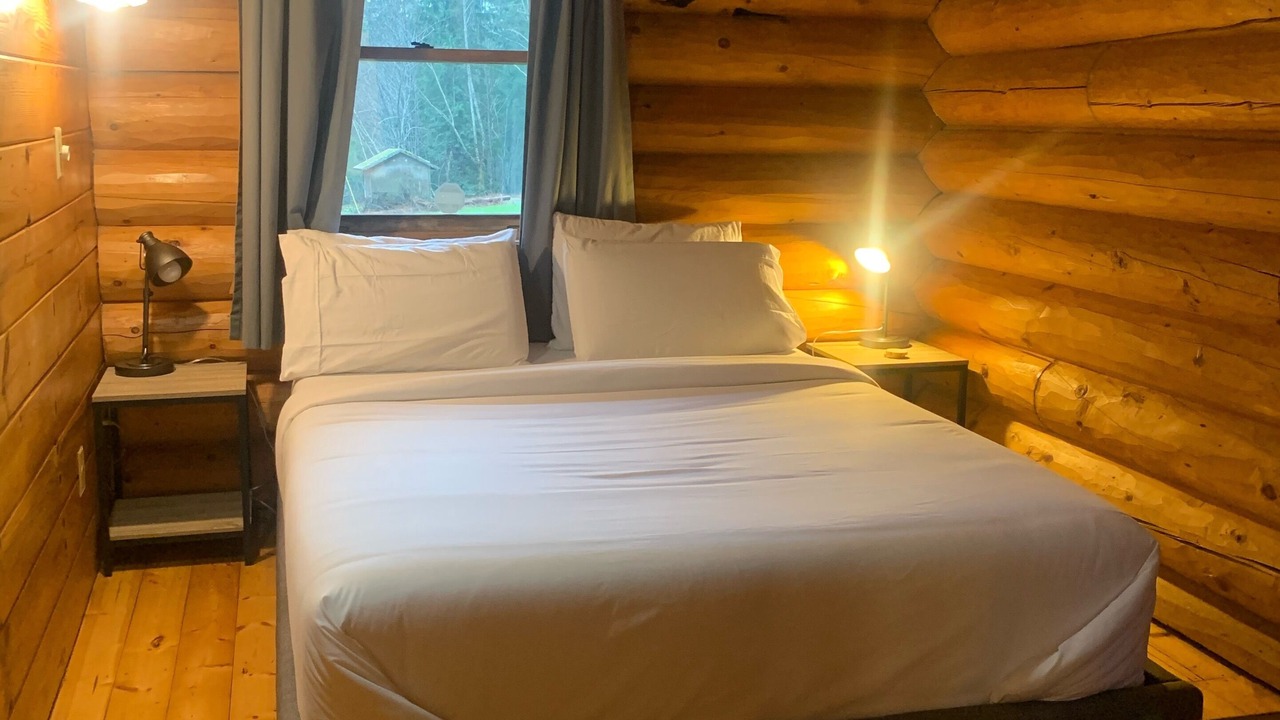 Photo of Bedroom in Rhododendron