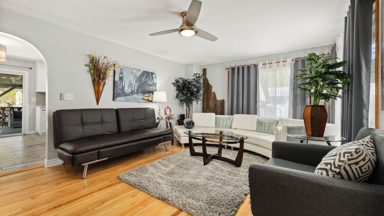 Photo of Livingroom in Winstead Park