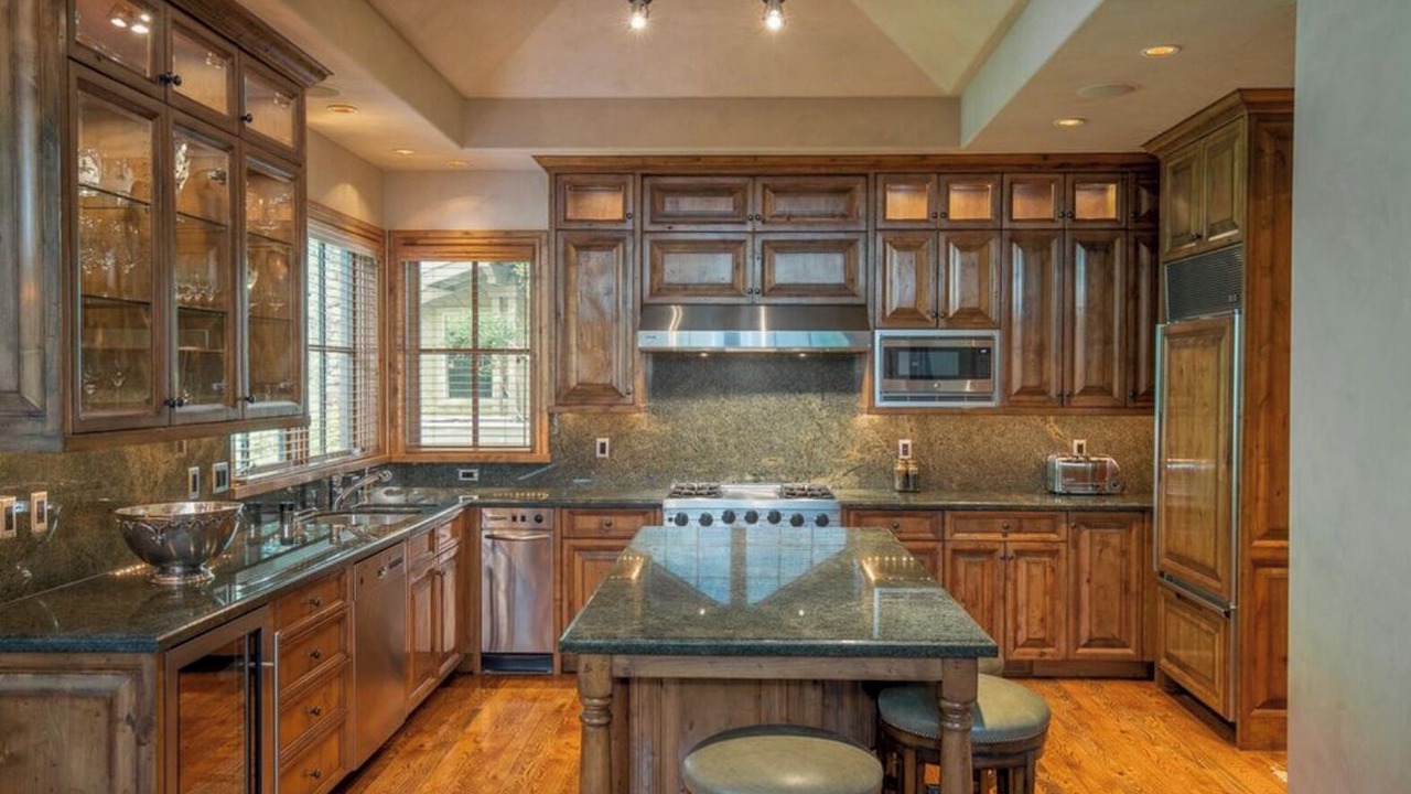 Photo of Kitchen in Warm Springs