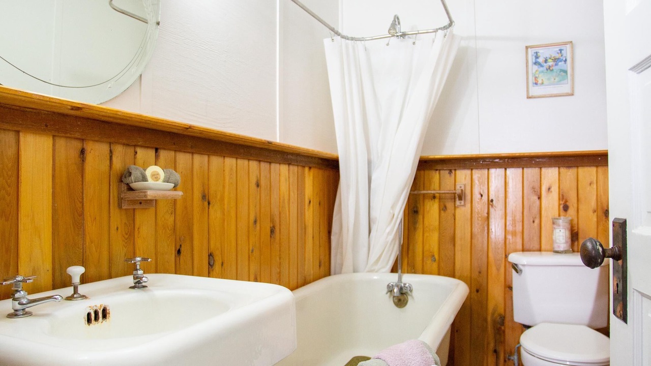 Photo of Bathroom in Grand Marais