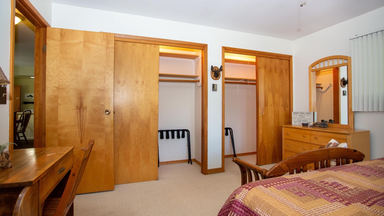 Photo of Bedroom in Grand Marais