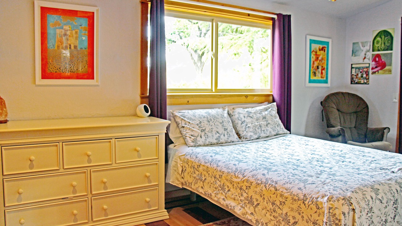 Photo of Bedroom in Talent