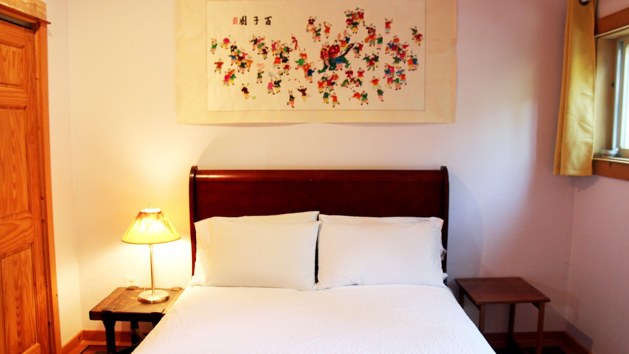 Photo of Bedroom in Talent