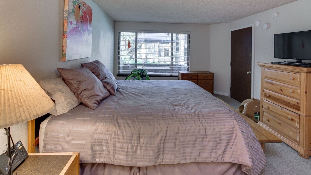 Photo of Bedroom in Tennis Village