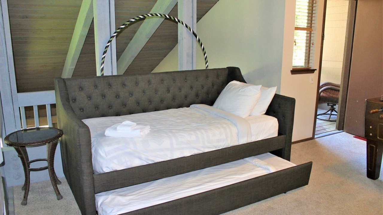 Photo of Bedroom in Tennis Village